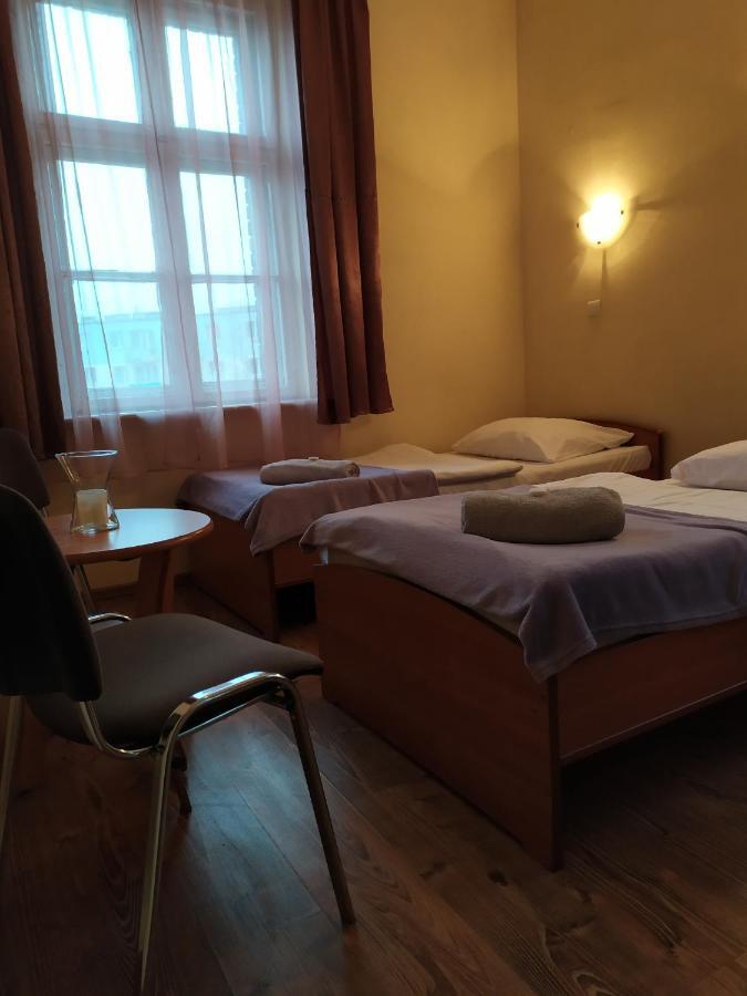 Dom Turysty Motell Kostrzyn nad Odra Exteriör bild