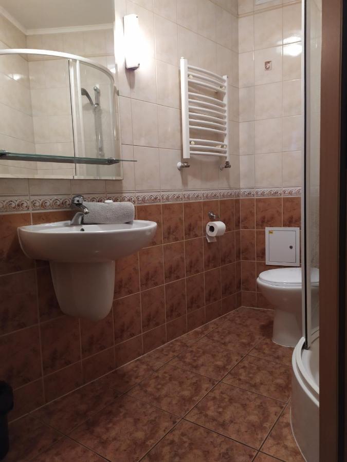 Dom Turysty Motell Kostrzyn nad Odra Exteriör bild